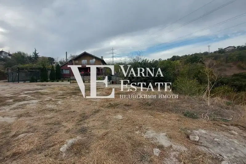 Парцел във Варна, с. Доброглед
