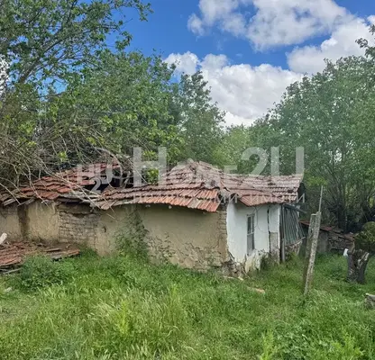 Снимка 2 — Парцел във Варна, с. Горен чифлик