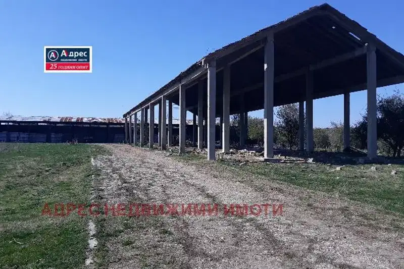 Парцел във Велико Търново, с. Ветринци