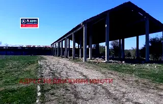 Парцел във Велико Търново, с. Ветринци