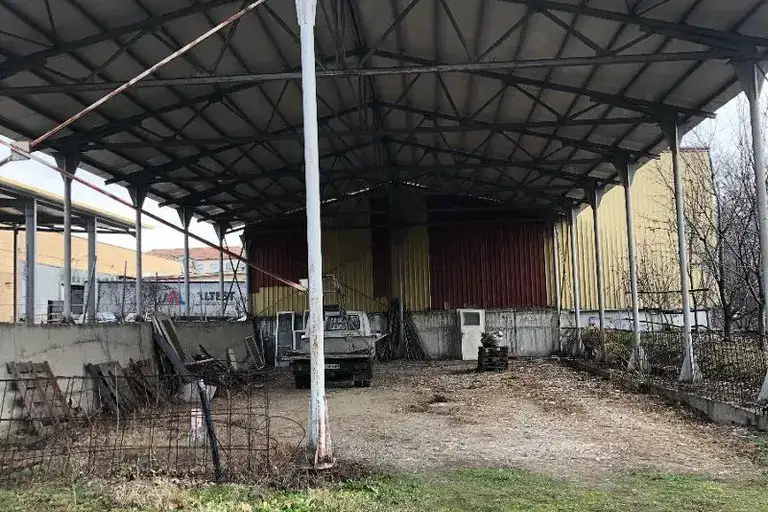 Industrial Building in Pleven, Industrialna Zona - Zapad