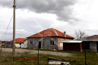 Промишлена сграда в Пловдив, с. Караджалово
