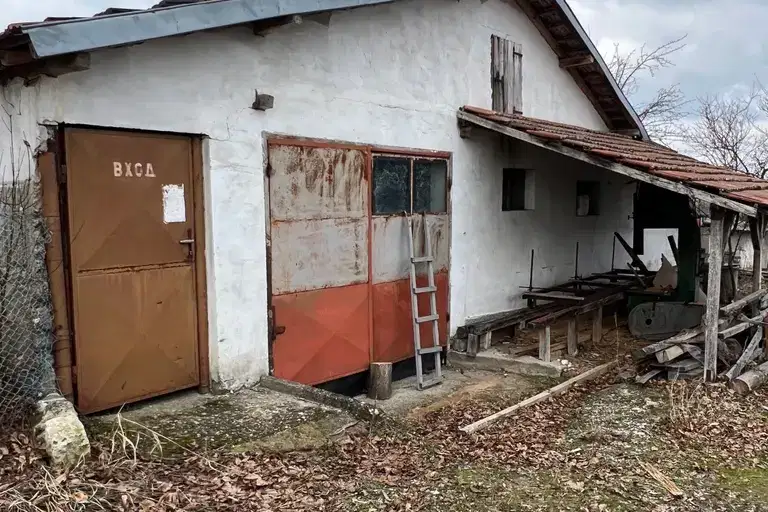 Industrial Building in Oblast Ruse, Borovo