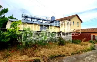Промишлена сграда в Шумен, с. Златна нива