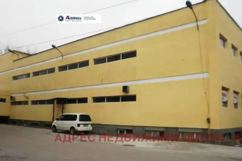 Industrial Building in Oblast Veliko Tyrnovo, Pavlikeni