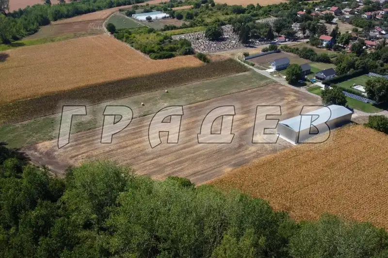 Склад в Русе, с. Сандрово