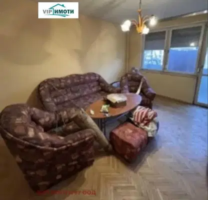 Снимка 2 — Тристаен апартамент в Плевен, 9-ти квартал
