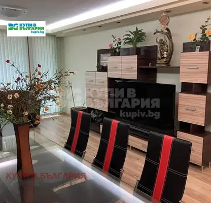 Снимка 3 — Тристаен апартамент във Варна, Базар Левски