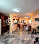 Тристаен апартамент в София, Белите брези