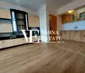 Снимка 4 — Тристаен апартамент във Варна, Бриз