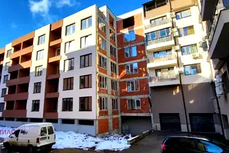 Тристаен апартамент във Велико Търново, Бузлуджа