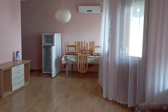 3-bedroom apartment in Plovdiv, Mladejki Hylm