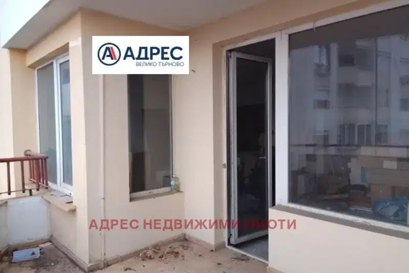 3-bedroom apartment in Veliko Tyrnovo, Centyr