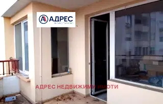Тристаен апартамент във Велико Търново, Център