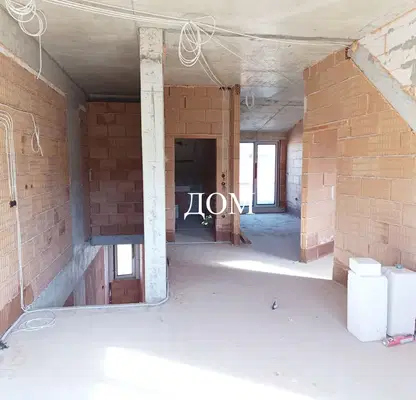 Photo 3 — 3-bedroom apartment in Shumen, Centyr