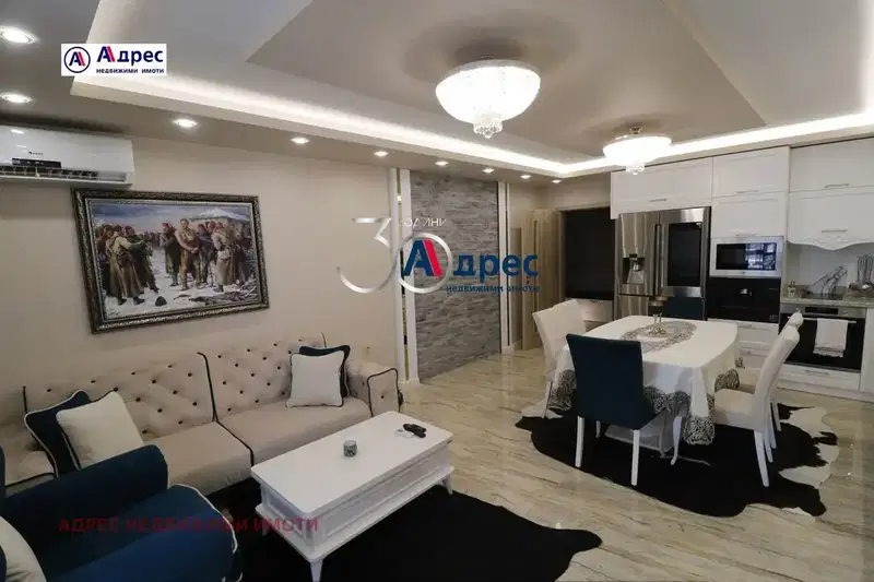 3-bedroom apartment in Veliko Tyrnovo, Centyr