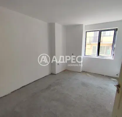 Снимка 5 — Тристайен апартамент 135 кв.м в Център, Велико Търново