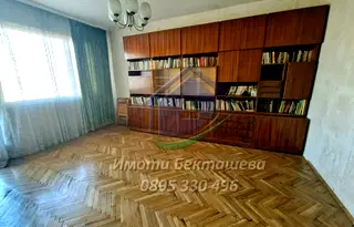 Тристаен апартамент в Русе, Център