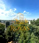 Тристаен апартамент в Добрич, Център