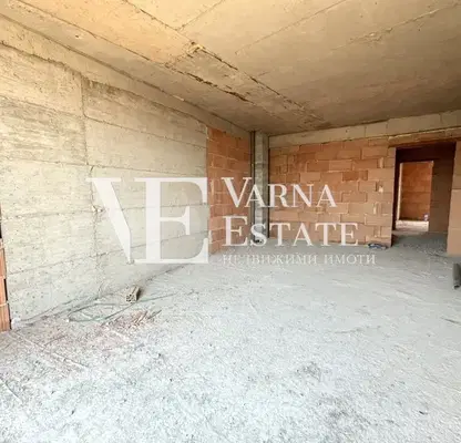 Photo 4 — 3-bedroom apartment in Varna, Centyr
