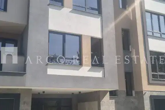 Тристаен апартамент в Пловдив, Христо Смирненски