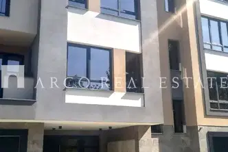 Тристаен апартамент в Пловдив, Христо Смирненски