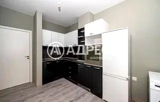 Тристаен апартамент в Пловдив, Христо Смирненски