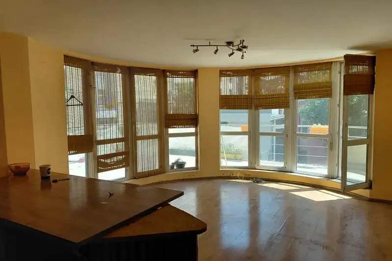 3-bedroom apartment in Sofiya, Izgrev