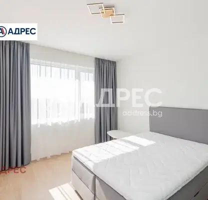 Снимка 5 — Тристаен апартамент с панорамна гледка в Изгрев, Варна