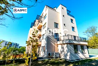 Тристаен апартамент във Варна, Изгрев