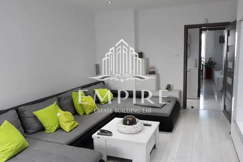 3-bedroom apartment in Sofiya, Krasna Polyana 3