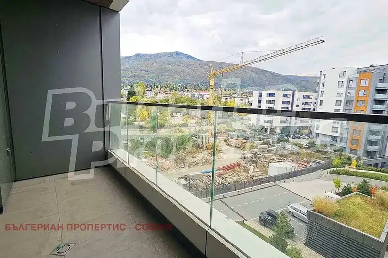 3-bedroom apartment in Sofia, Krystova Vada
