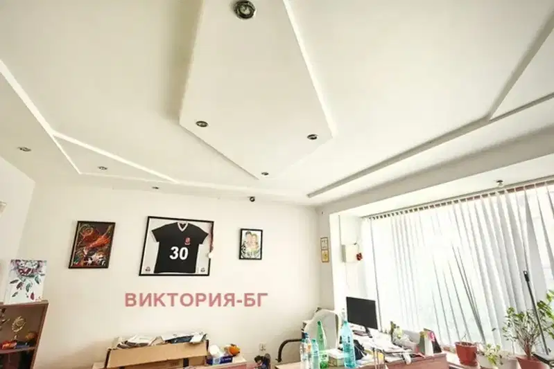 Тристаен апартамент в Кършияка с паркомясто в Пловдив