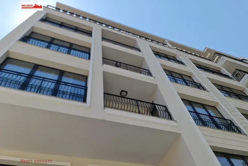 3-bedroom apartment in Plovdiv, Kyuchuk Parij