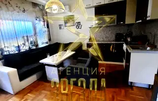 Тристаен апартамент с две тераси в Кючук Париж, Пловдив