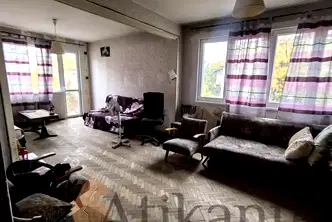 Тристаен апартамент в София, Лозенец