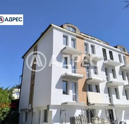 Снимка 2 — Тристаен апартамент във Варна, м-т Манастирски рид