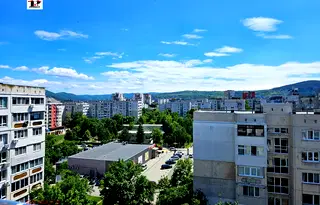 Тристаен апартамент в София, Младост 4