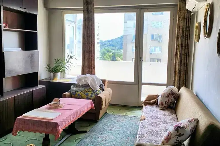 3-bedroom apartment in Gabrovo, Mladost