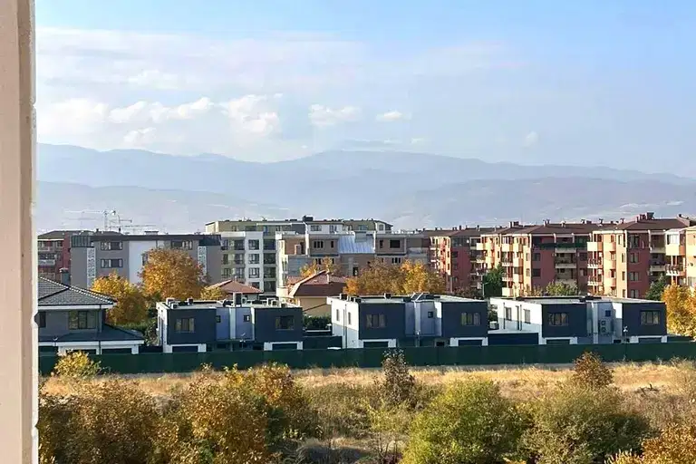 3-bedroom apartment in Plovdiv, Ostromila