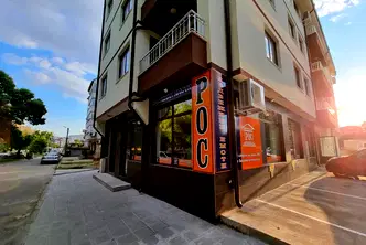 Тристаен апартамент в Раз, Освобождение
