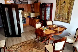 Тристаен апартамент в Бургас, Пети километър