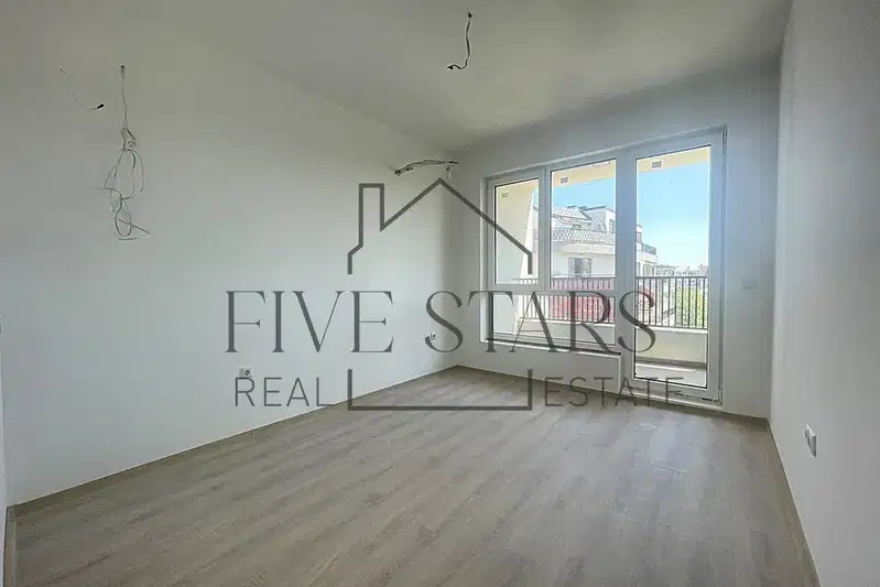 3-bedroom apartment in Varna, Pobeda
