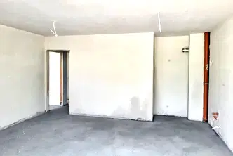 Тристаен апартамент в София, Сердика