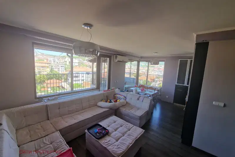 3-bedroom apartment in Благоев, Широк център
