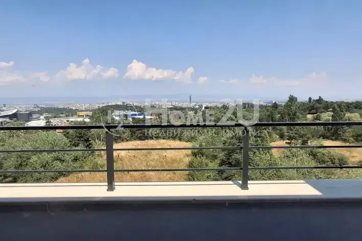 3-bedroom apartment in Sofiya, Simeonovo