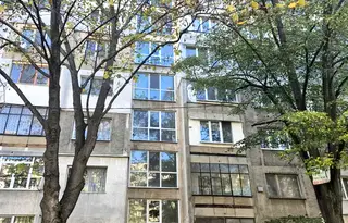 Тристаен апартамент с две тераси в Сухата река, София