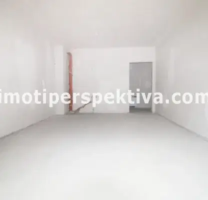 Снимка 4 — Тристаен апартамент в Пловдив, Тракия