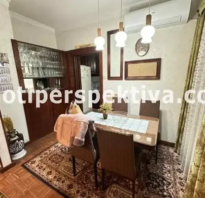 Снимка 5 — Тристаен апартамент в Пловдив, Тракия