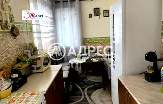 Тристаен апартамент в Хасково, Училищни